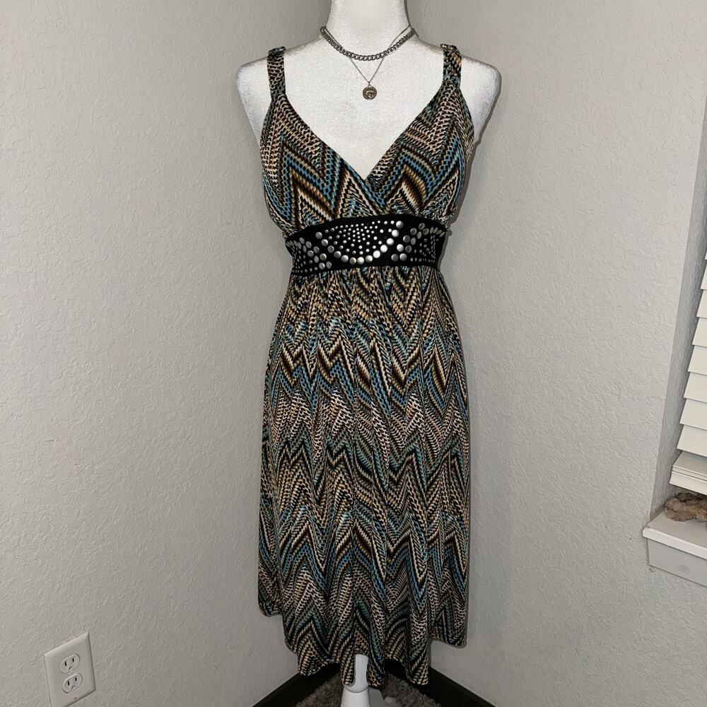Y2K Studio West Midi Dress Women's Large Boho Chevron Print Studded Belt V-Neck